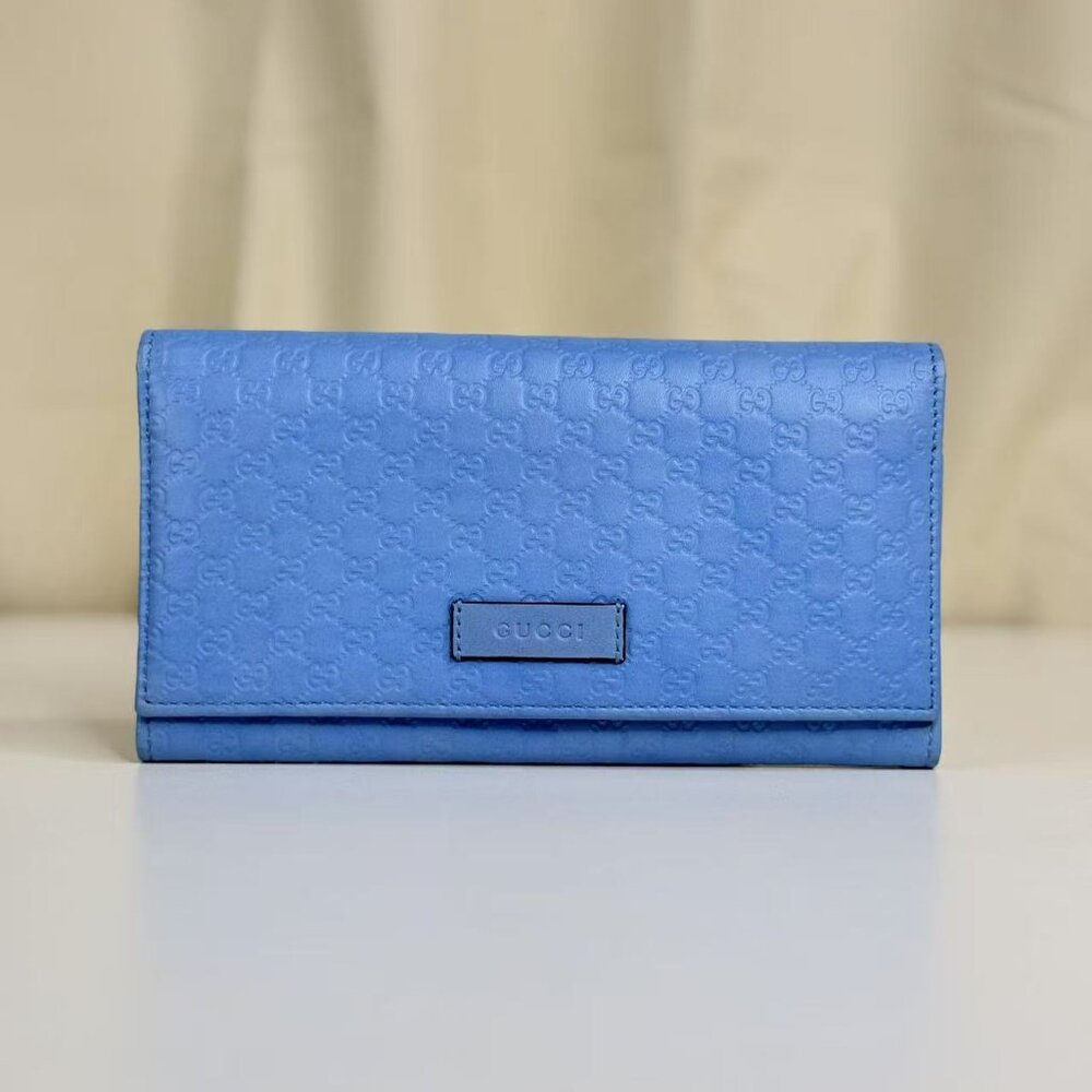 Gucci GG Logo Printed Blue Leather Wallet - Elegant & Versatile Small Leather Go